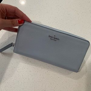 Large zippered Kate spade wallet